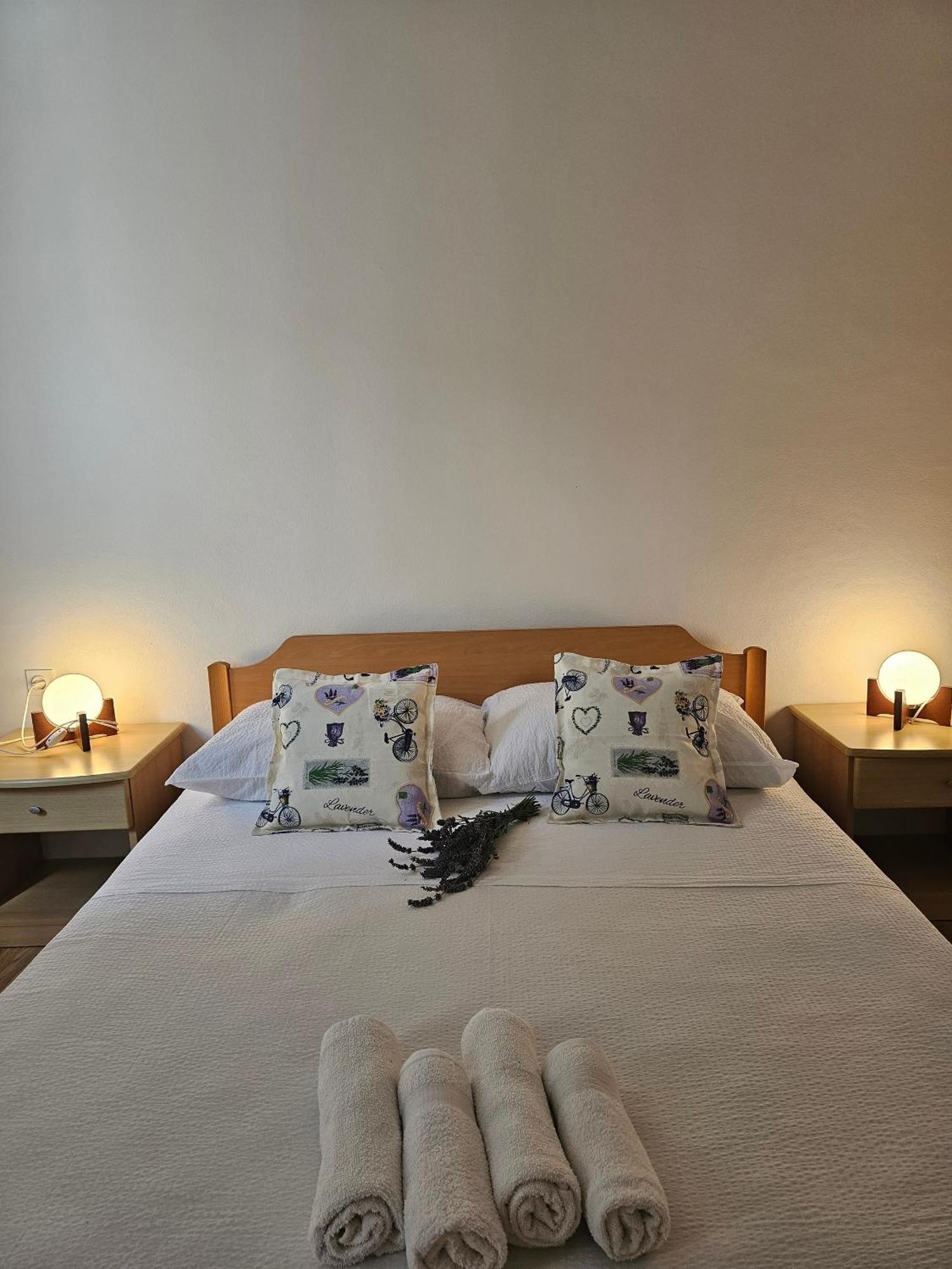Apartments By The Sea Cove Pjestata, Peljesac - 10210 Janjina Room photo